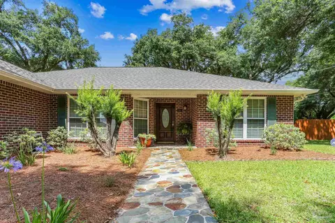 4991 Jack Cobb Ln, Pace, FL 32571