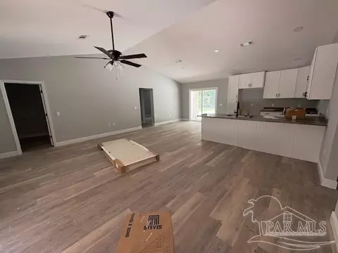Living - 7147 Heath Rd, Milton, FL 32570 photo 3 of 4