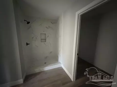 Entry Way - 7147 Heath Rd, Milton, FL 32570 photo 1 of 1