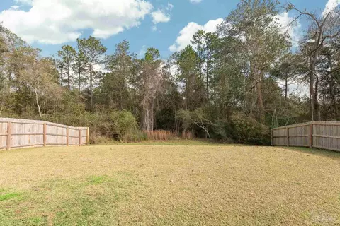 Exterior - 1928 Appleton Dr, Cantonment, FL 32533 photo 2 of 5