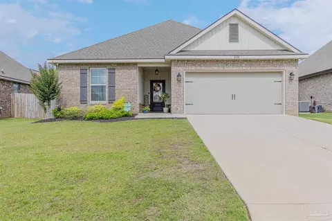 8104 Marian Ln, Pensacola, FL 32526