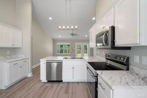 3725 Martin St, Pace, FL 32571 photo 9