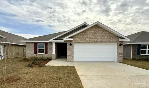 2136 Sandhill St, Cantonment, FL 32533