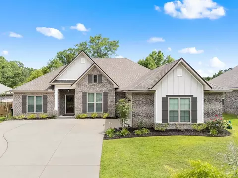 1604 Cadence Loop, Cantonment, FL 32533