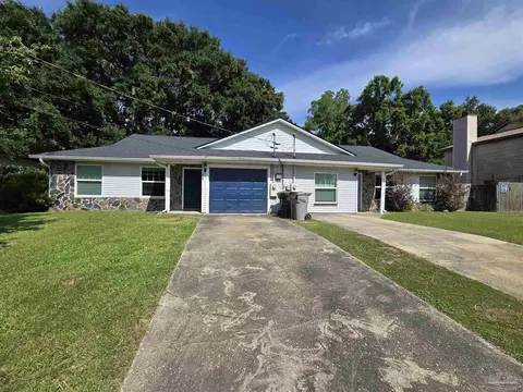 5836 Princeton Dr #5836 & 5838, Pensacola, FL 32526