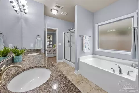 Bath - 3920 Shady Grove Dr, Pace, FL 32571 photo 3 of 5