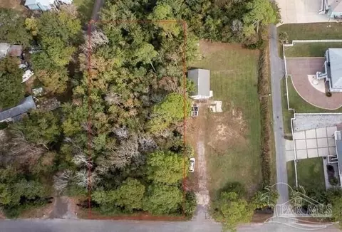 Nnn Snapper Ave, Milton, FL 32583