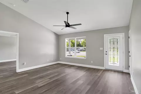 405 Mintz Ln, Cantonment, FL 32533 photo 4