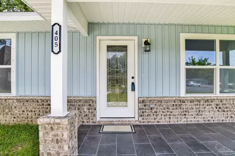 405 Mintz Ln, Cantonment, FL 32533 photo 2