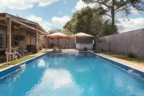 Exterior - 2322 Silversides Loop, Pensacola, FL 32526 photo 2 of 6