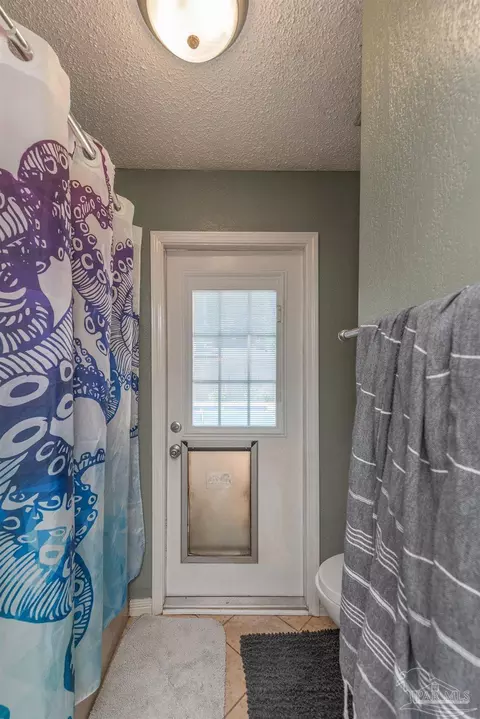 Bath - 2322 Silversides Loop, Pensacola, FL 32526 photo 4 of 4