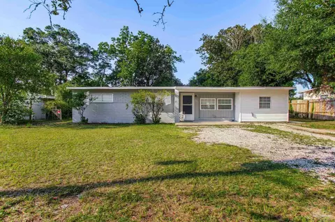 715 Woodland Dr, Pensacola, FL 32503