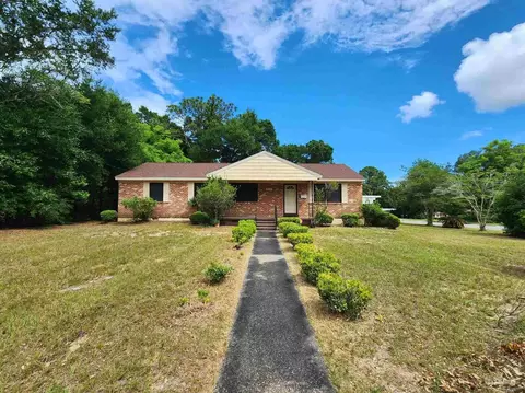 867 Berkley Dr, Pensacola, FL 32503