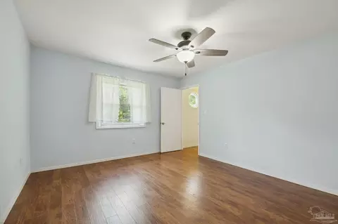 Bedroom - 6043 Dairy Rd, Baker, FL 32531 photo 8 of 8