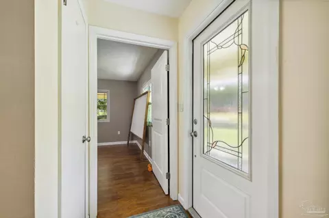 Entry Way - 6043 Dairy Rd, Baker, FL 32531 photo 2 of 5