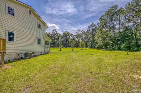 Exterior - 6043 Dairy Rd, Baker, FL 32531 photo 7 of 30