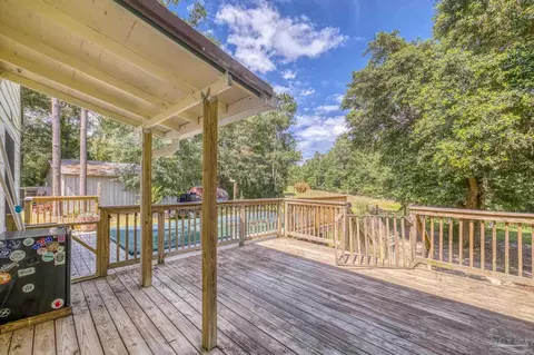 Exterior - 6043 Dairy Rd, Baker, FL 32531 photo 9 of 30