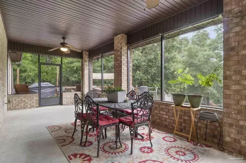 Exterior - 3093 Wallace Lake Rd, Pace, FL 32571 photo 3 of 13