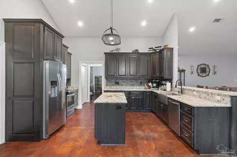 Kitchen - 3093 Wallace Lake Rd, Pace, FL 32571 photo 1 of 3