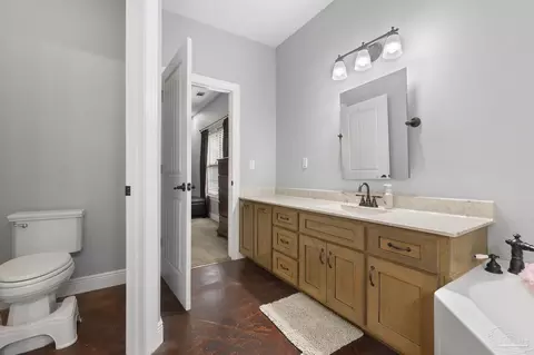 Entry Way - 3093 Wallace Lake Rd, Pace, FL 32571 photo 5 of 6