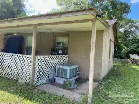 6890 Hwy 87, Milton, FL 32570