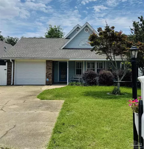 4214 Spanish Trail Pl, Pensacola, FL 32504
