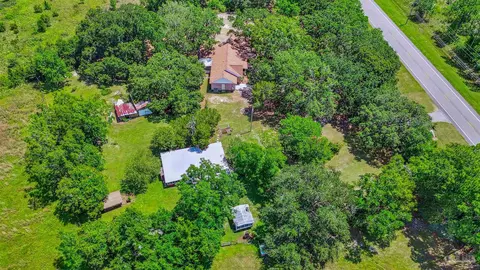 939 Avalon Blvd, Milton, FL 32583 photo 9