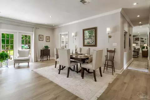 Dining - 3460 Edinburgh Dr, Pace, FL 32571 photo 3 of 5