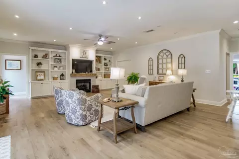 Living - 3460 Edinburgh Dr, Pace, FL 32571 photo 3 of 5