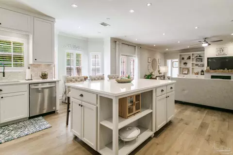 Kitchen - 3460 Edinburgh Dr, Pace, FL 32571 photo 2 of 7