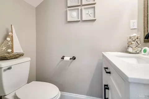 Bath - 3460 Edinburgh Dr, Pace, FL 32571 photo 10 of 13
