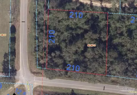 8300 Nokomis Rd, Mcdavid, FL 32568 photo 5