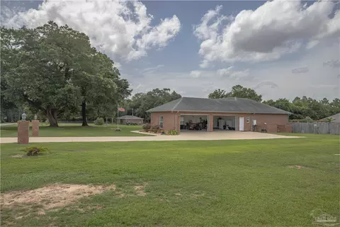 Exterior - 598 Bocage Rd, Cantonment, FL 32533 photo 2 of 6