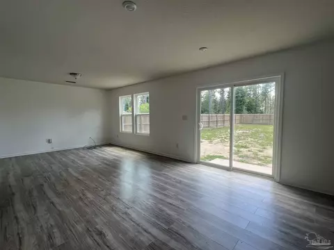 Living - 2143 Pineview Church Rd, Jay, FL 32565 photo 2 of 3