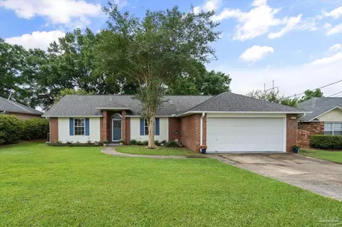 1213 Tiffany Dr, Pensacola, FL 32514