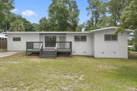 5326 Youpon Dr, Milton, FL 32570