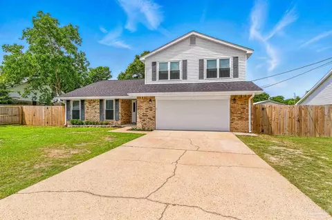 6641 Greenwell St, Pensacola, FL 32526