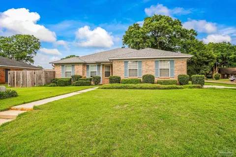 4420 Bellwood Cir, Pace, FL 32571