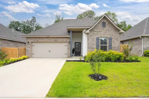 3248 Mountain Laurel Tr, Cantonment, FL 32533