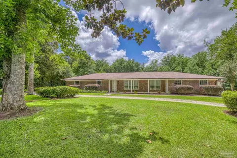 1213 Tecumseh Pl, Pensacola, FL 32514