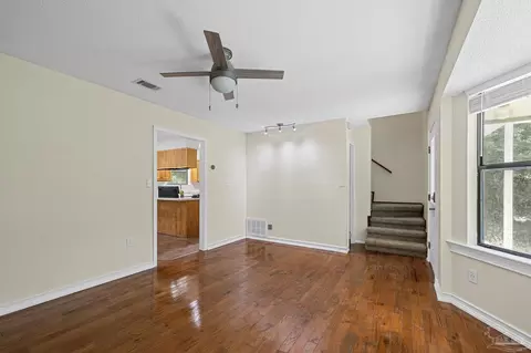 Living - 6136 Beasley Rd, Crestview, FL 32536 photo 5 of 5