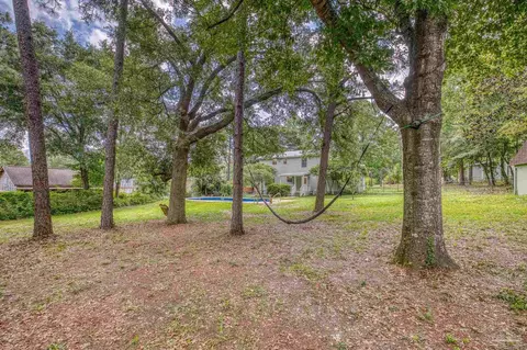 Exterior - 6136 Beasley Rd, Crestview, FL 32536 photo 15 of 35