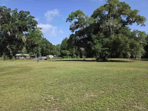 Garcon Point Rd, Bagdad, FL 32583 photo 2