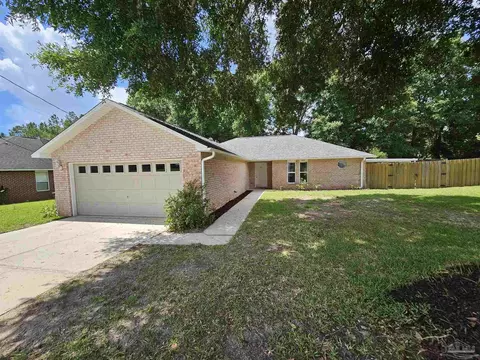 555 Ard Dr, Pensacola, FL 32526