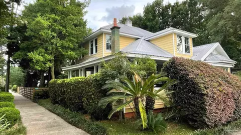 1519 E Desoto St, Pensacola, FL 32501