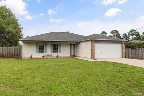 8836 Waynell Ct, Navarre, FL 32566