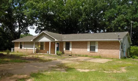 Exterior - 7067 Pine Blossom Rd, Milton, FL 32570 photo 10 of 11
