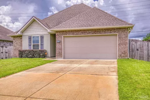 9528 Crimson Pointe Cir, Pensacola, FL 32526