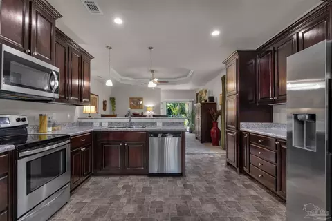Kitchen - 5282 Parkside Dr, Pace, FL 32571 photo 2 of 3