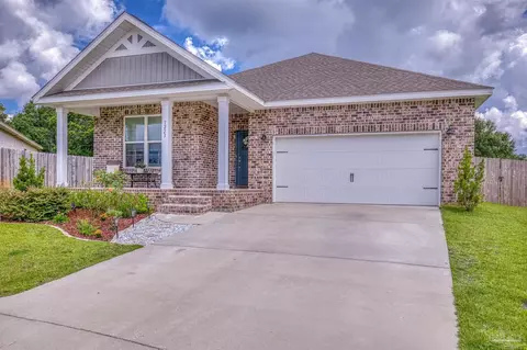 1223 Fenwick Ct, Cantonment, FL 32533